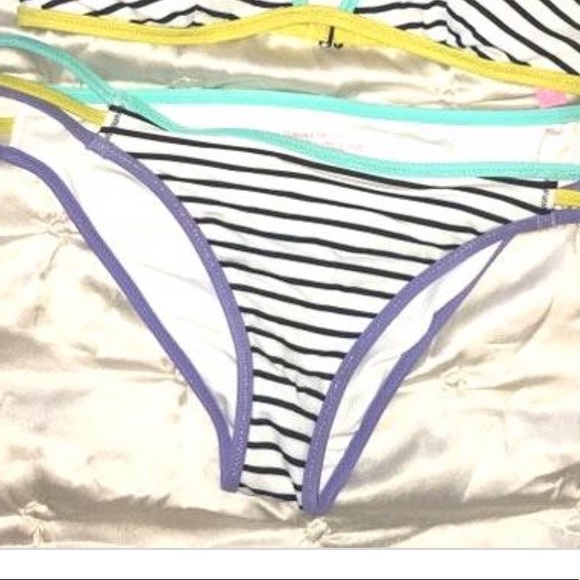 Victoria Secret Bikini - Picture 2 of 2